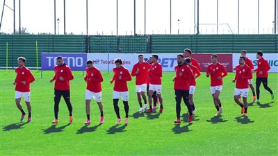 قبل لقاء جنوب إفريقيا. جاهزية مصطفى محمد مفاجأة العميد. هدية لعبد المجيد