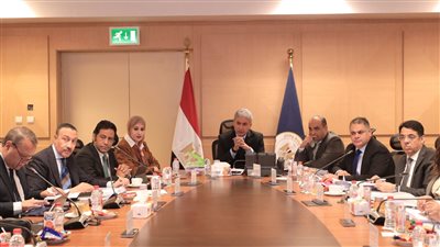 وزير السياحة يستعرض نجاح المعارض الخارجية خلال اجتماع مجلس إدارة الأعلى للآثار