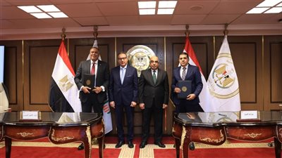 البنك الأهلي يفتتح قاعات التقاضي الإلكترونية 