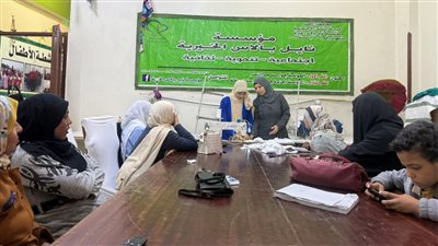 بالصور.. «تشغيل شباب الخريجين» ينفذ ورشة تدريبية حول المهارات الحرفية لسيدات الأقصر