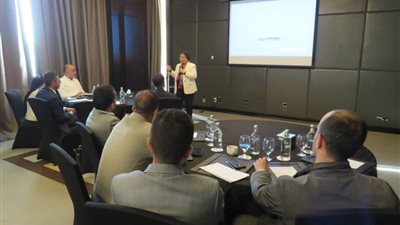 نائب وزير الصحة تشارك في ورشة عمل «مصرية–ليبية» حول تطوير الرعاية الأولية وتنمية الأسرة