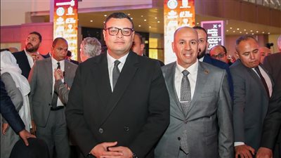 إسحق أنور يُكرَّم ضمن أفضل المطورين العقاريين لعام 2025 في مهرجان 