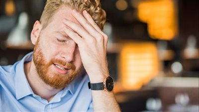 ما هي الفوائد الاجتماعية لاحمرار الوجه من الخجل؟