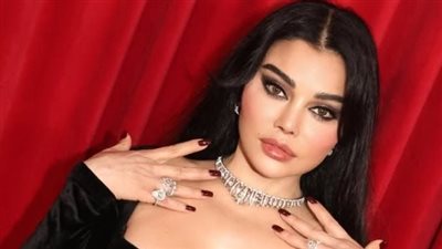 هيفاء وهبي تنتصر.. إلغاء قرار منعها من الغناء في مصر