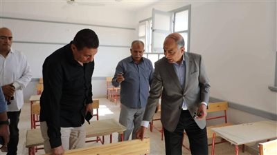 محافظ المنيا: تطوير شامل للمدارس ومبادرات لبناء الوعي الطلابي وحصد المراكز الأولى جمهوريًا 