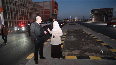 بالصور.. محافظ الغربية يتابع ميدانيًا مصرف الزهار بعد تغطيته ورصفه بقطور