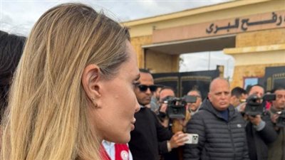 غصب في إسرائيل بسبب زيارة أنجلينا جولي لمعبر رفح وتصريحاتها ضد العدوان على غزة
