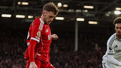 سقوط ليفربول فى الوقت القاتل.. مانشستر يونايتد يواصل النزيف 