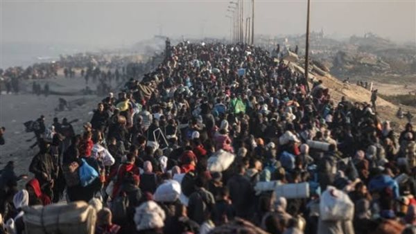 هيئة فلسطينية تحذر من تهجير عشرات العائلات تحت حصار إسرائيلي