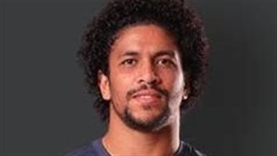 إنبي يتفق مع أحمد العجوز على تجديد عقده