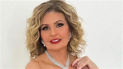 يسرا تحتفل بعيد ميلاد فاروق حسني وتثني على مكانته في المشهدين الفني والثقاف