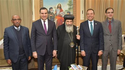 نائب محافظ بورسعيد والسكرتير العام يزوران عددًا من الكنائس 