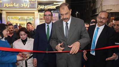 محافظ سوهاج يفتتح معرض «صنع في دمياط » للأثاث بنادي سوهاج الرياضي