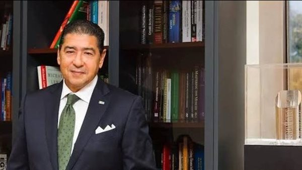 هشام عز العرب يكشف سبب ايقاف خدمات المحافظ  الذكية الخاصة ب CIB