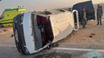 إصابة 6 أشخاص في حادث انقلاب سيارة ميكروباص بالعياط 