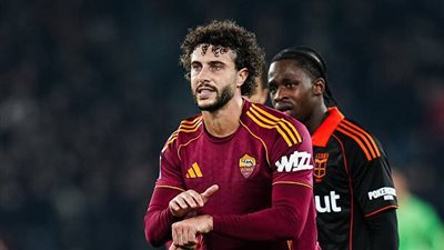 إصابة عضلية تُبعد هيرموسو عن تشكيلة روما مؤقتًا