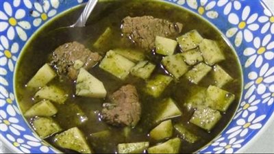 بالفيديو.. طريقة عمل القلقاس بالسلق على أصوله 