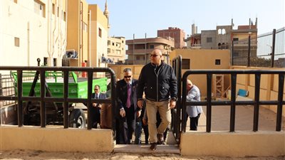 محافظ القليوبية يتفقد مجزر كفر شكر بعد تطويره ويشيد بنظامه الصديق للبيئة