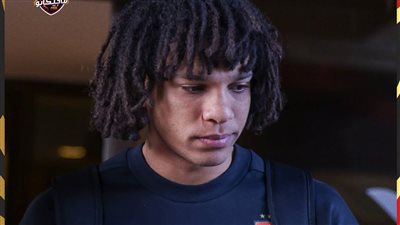 مروان عثمان يقود هجوم الأهلي أمام يانج أفريكانز