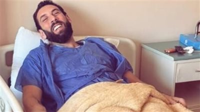 بعد خضوعه لجراحة دقيقة.. تطورات حالة تامر هاشم