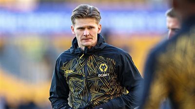 روما يتحرك رسميًا لضم ظهير وولفرهامبتون