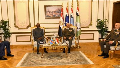 وزير الدفاع يبحث التعاون العسكري مع نظيره الكونغولي ويؤكد دعم استقرار إفريقيا