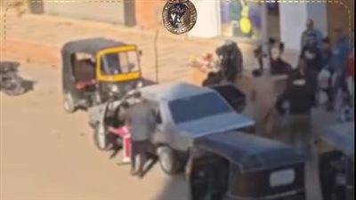 هاربة من أهلها.. القصة الكاملة لفيديو «جرجرة» فتاة واصطحابها بالقوة في البساتين|فيديو