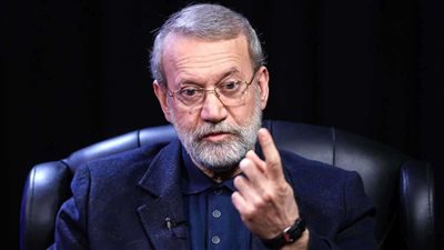 لاريجاني يكشف كواليس المفاوضات مع أمريكا رغم التصعيد العسكري