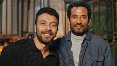 المخرج أحمد خالد موسي يمازح عمرو سعد: 