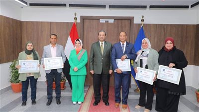 محافظ دمياط يكرّم المتميزين والفائزين بجائزة مصر للتميّز الحكومي