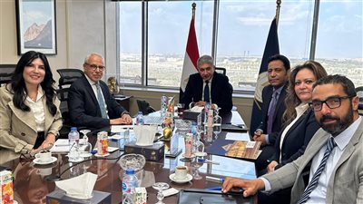 وزير السياحة والآثار يُناقش خطةتسويقية للمتحف القومي للحضارة