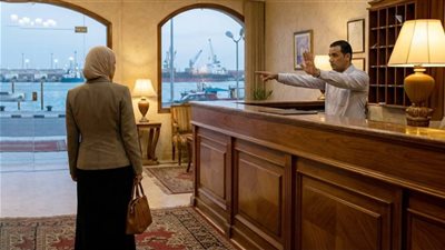 بين الدستور والتنظيم الإدارى.. لغز حرمان النساء من الحق فى الإقامة داخل الفنادق السياحية