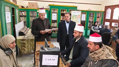 رئيس منطقة القليوبية الأزهرية يتفقد لجان تصفيات مسابقة القرآن الكريم