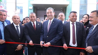 محافظ دمياط يفتتح معرض 