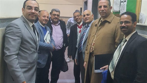 فريق دفاع المتهمين 