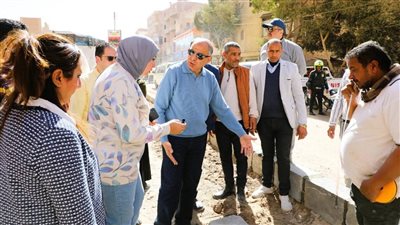 محافظ المنيا يتفقد أعمال تطوير شارع الصفصافة بسمالوط ويوجه بسرعة الانتهاء لتحقيق السيولة المرورية