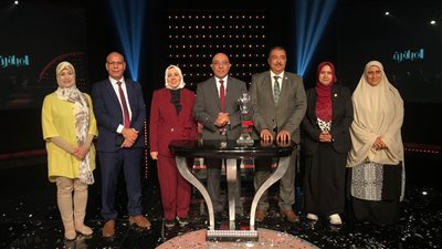 طلاب جامعة بنها يتوجون بطلًا لـ«عباقرة الجامعات» في الموسم الثامن