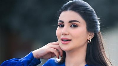 “نؤة بنت تحبها”.. هدى الاتربي تنشر صور جديدة من مسلسل مناعة