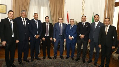 لقاء السيد البدوي والقيادات السياسية 