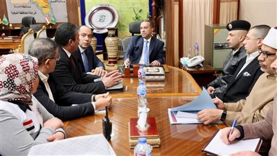 استعدادًا لشهر رمضان..اجتماع عاجل لمحافظ المنوفية بمسئولي التموين والصحة والاوقاف والاسعاف والمرور