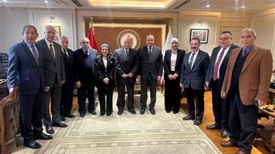 جامعة الإسكندرية تؤكد دعمها لوزير التعليم العالي في أول لقاء