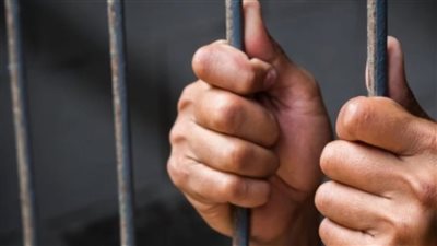 حبس المتهم بتشويه وجه فتاة بالعجوزة