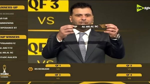 عماد متعب نجم النادى الأهلى السابق