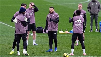 غيابات مؤثرة في مران ريال مدريد قبل موقعة برنابيو الحاسمة