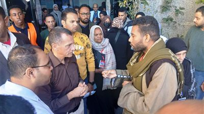 محافظ أسوان يفاجئ مركز الأورام بزيارة ميدانية ويشدد على صرف العلاج فورًا