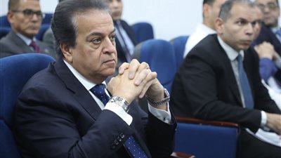 وزير الصحة يعقد اجتماعًا مع اللجنة العليا للشبكة القومية للسكتة الدماغية 