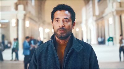 مسلسل إفراج الحلقة 12.. اتهام عمرو سعد بسرقة سيارة وعهدة بنصف مليون جنيه