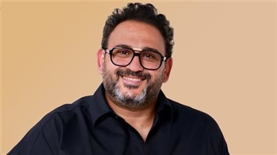 لماذا لم يشارك أكرم حسني في مسلسلات رمضان؟ الفنان يجيب 