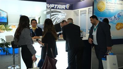 جناح مصر للطيران يشهد نشاطًا مكثفًا واجتماعات تسويقية لتنشيط السياحة لمصر ببورصة برلين