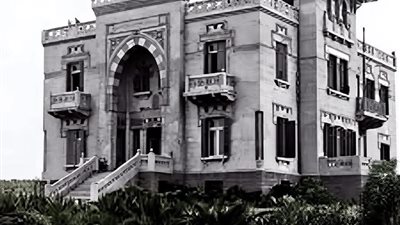 قصر «بوغوص باشا» بالشرابية.. تحفة معمارية عمرها 141 عامًا تواجه شبح الإهمال